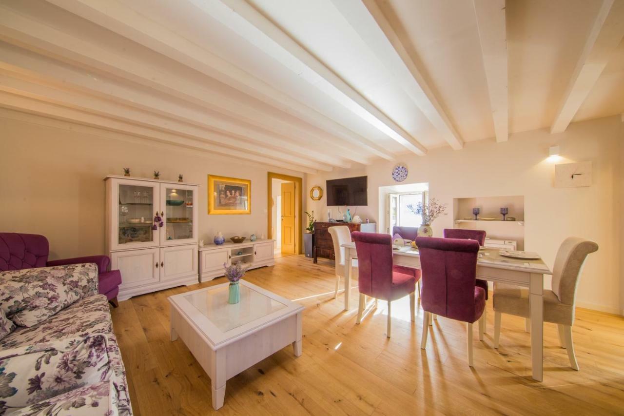 Villa Martina Komiža Екстериор снимка