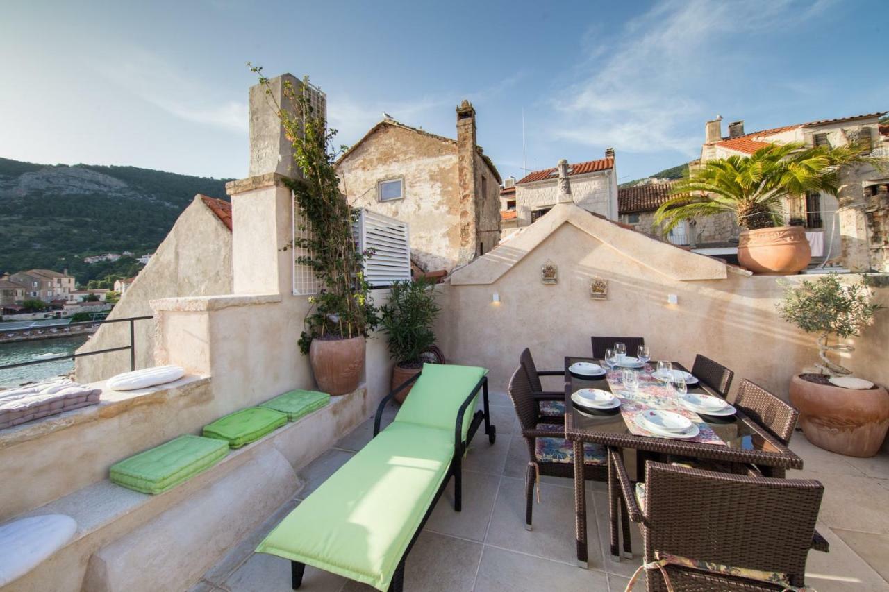 Villa Martina Komiža Екстериор снимка